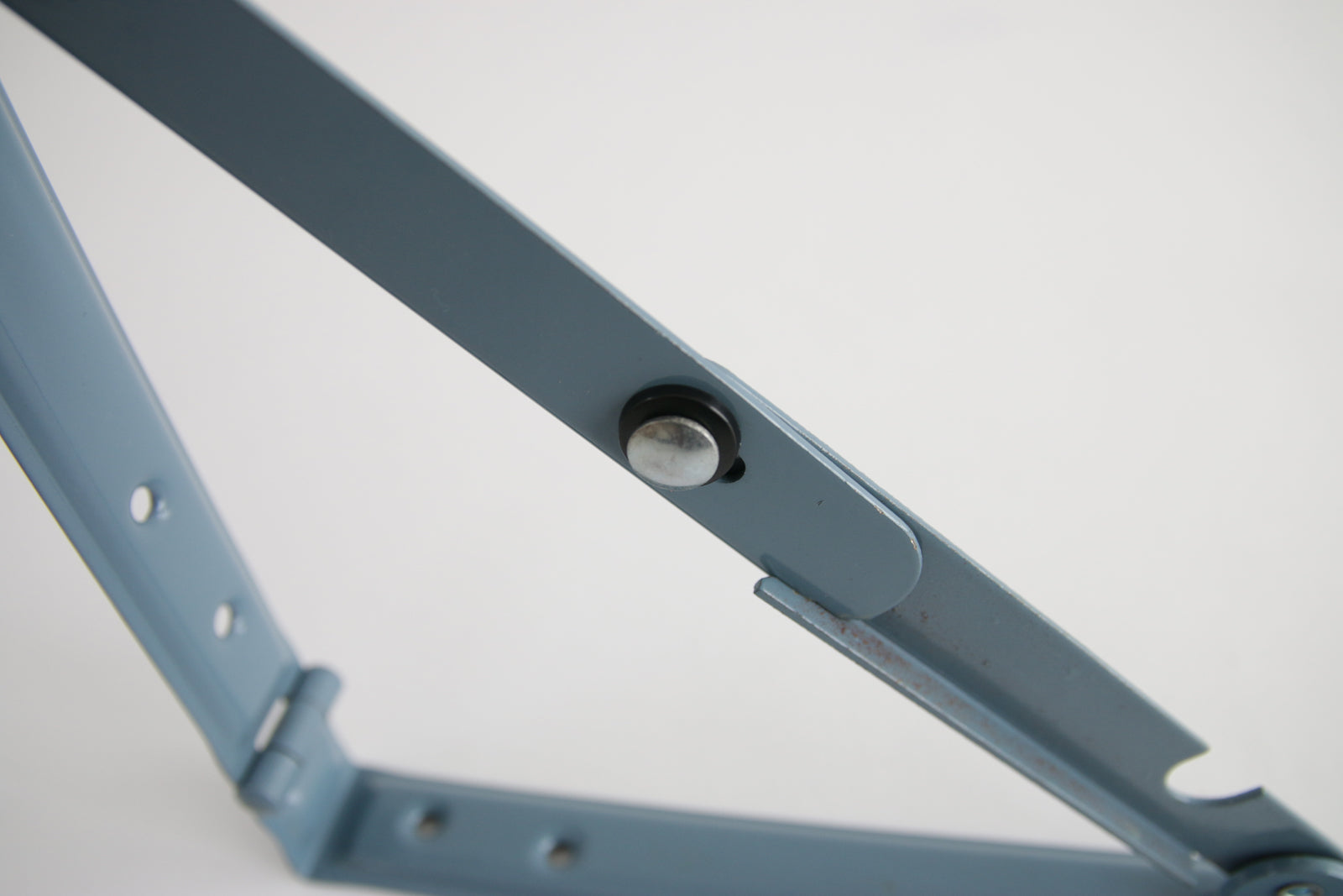 toolbox | Mechanical Shelf Bracket 400