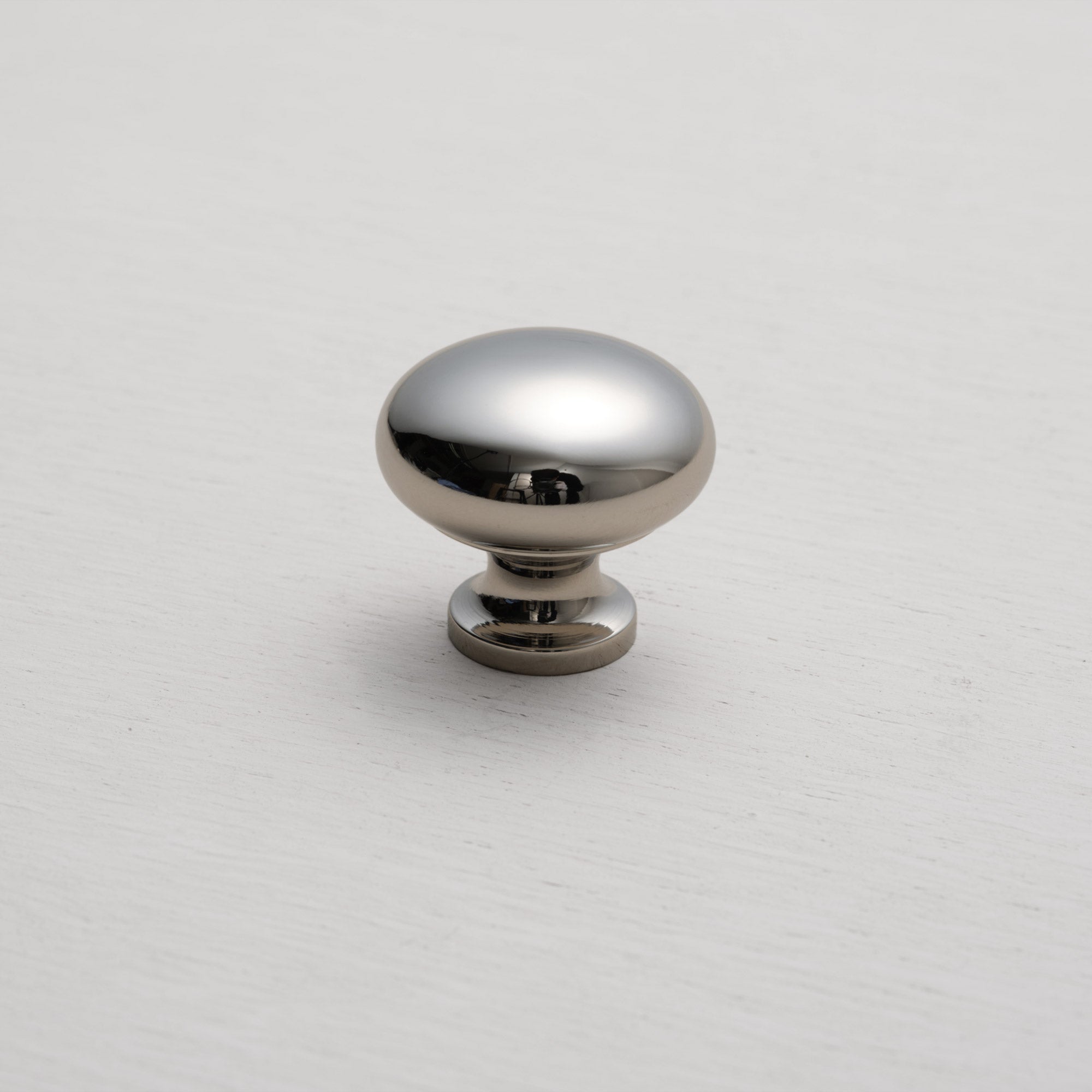 toolbox | Cast Iron Kitchen Handle - Round Ball Knob 30