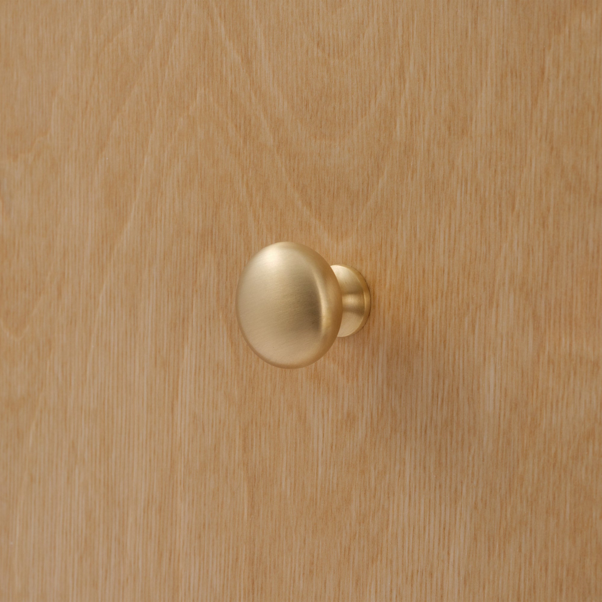 toolbox | Cast Iron Kitchen Handle - Round Ball Knob 30