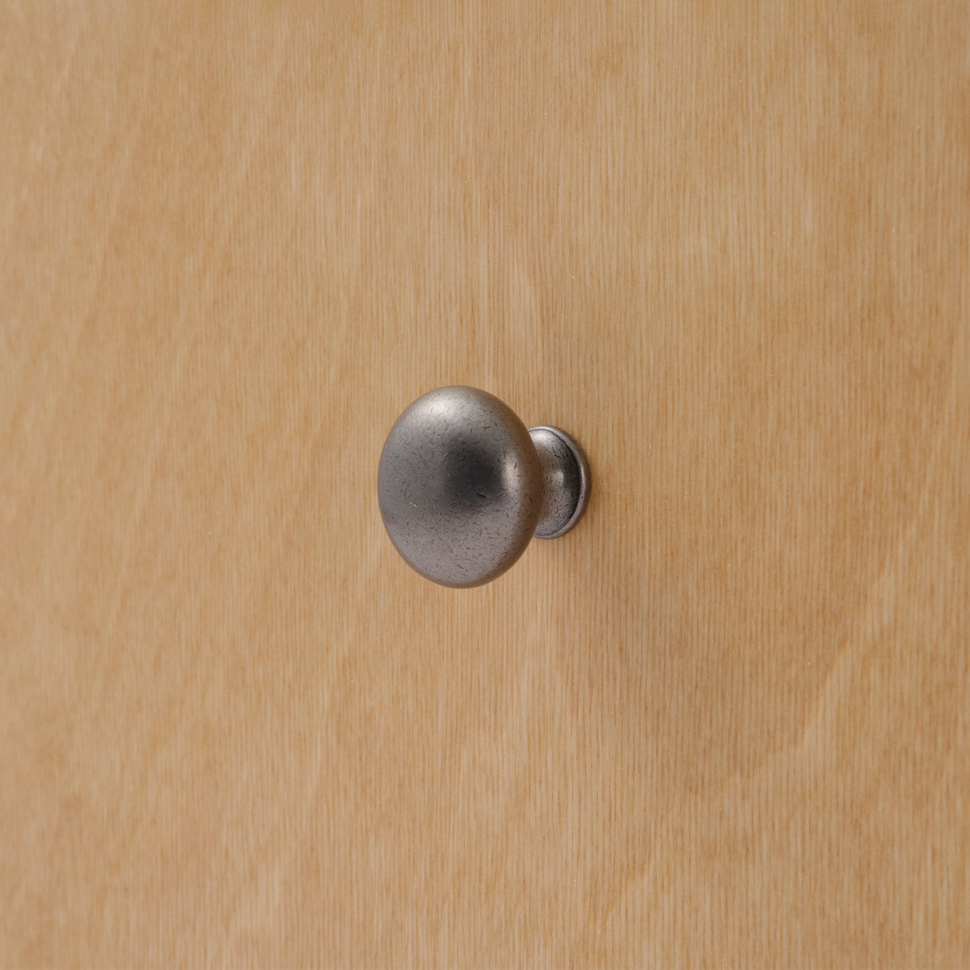 toolbox | Cast Iron Kitchen Handle - Round Ball Knob 30