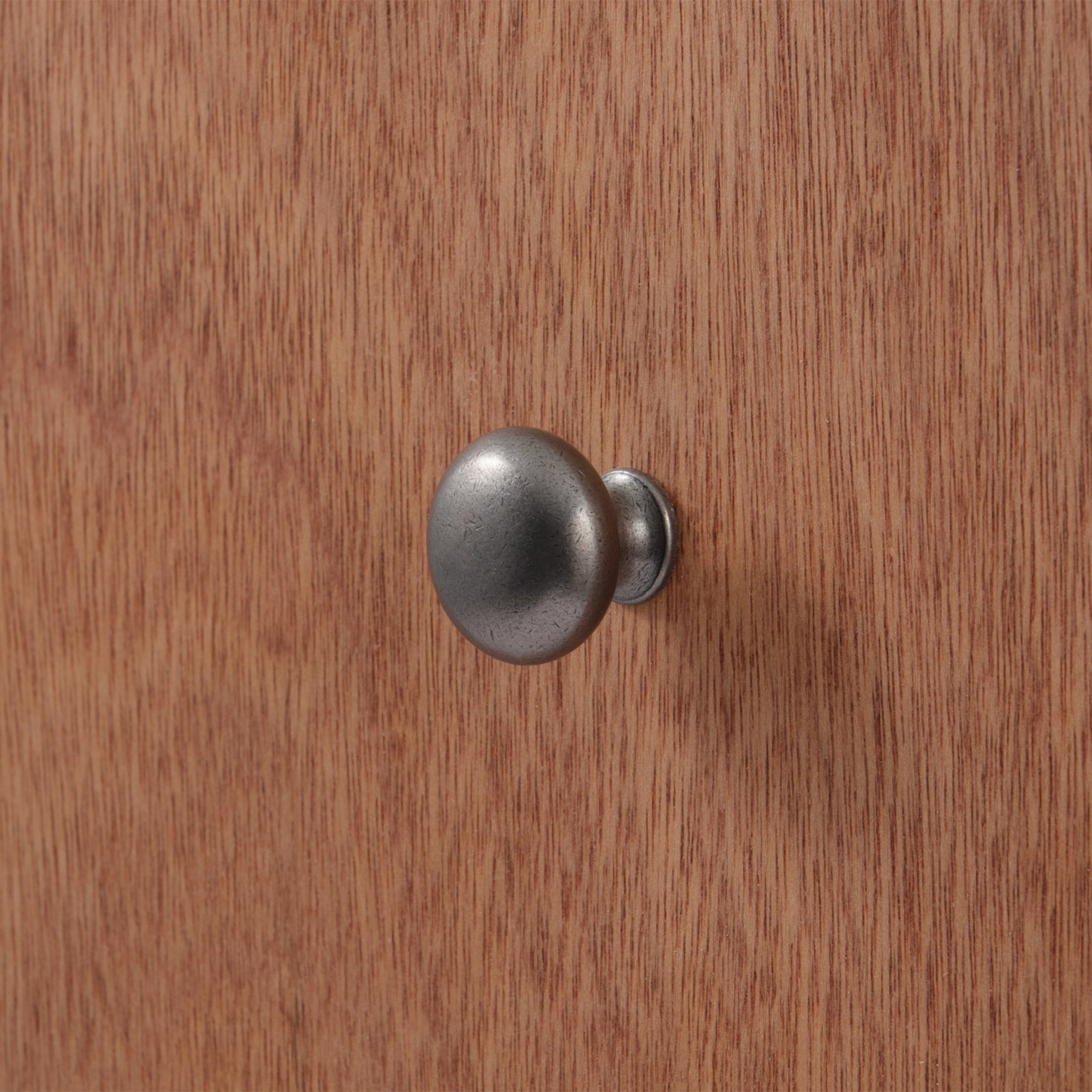 toolbox | Cast Iron Kitchen Handle - Round Ball Knob 30