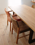 RIPOSO SIDE CHAIR