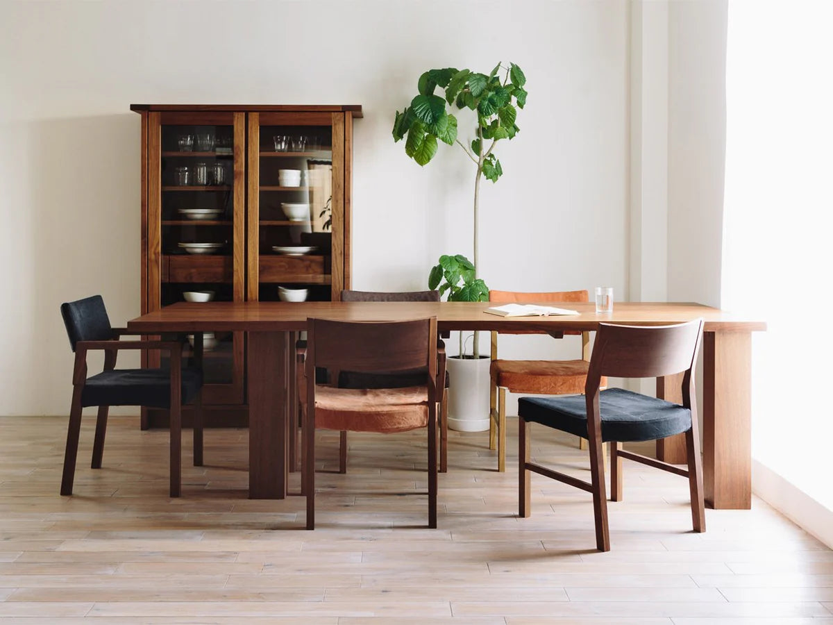 RIPOSO WOOD BACK SIDE CHAIR