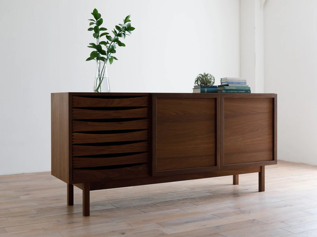 CORNICE CHEST & DOOR 168