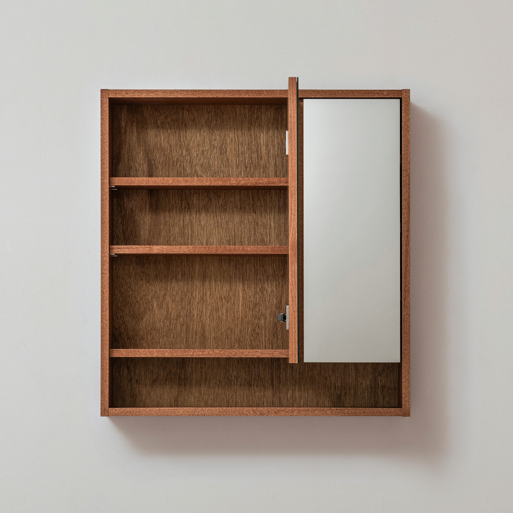 toolbox | Cropped Mirror Cabinet - W680
