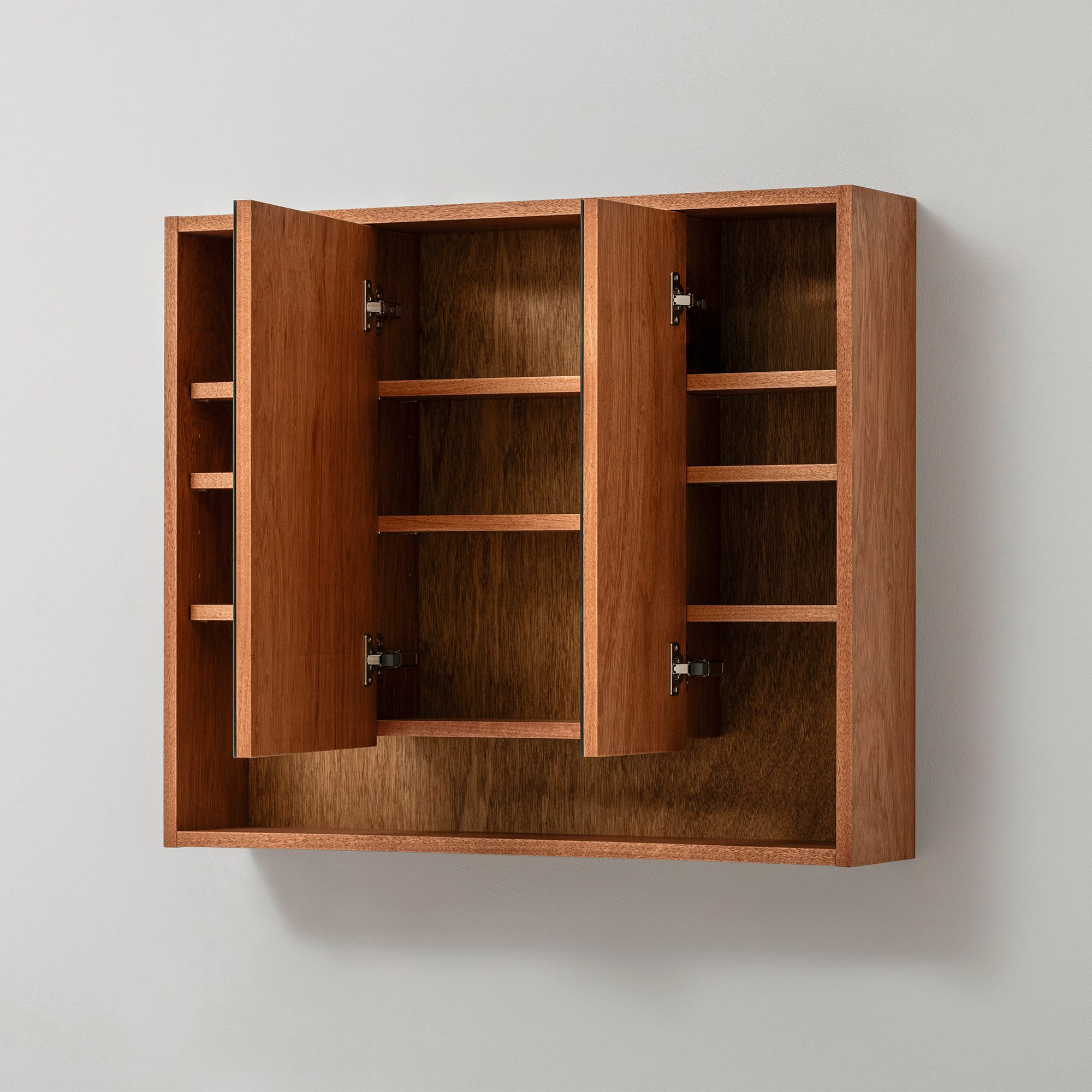 toolbox | Cropped Mirror Cabinet - W850