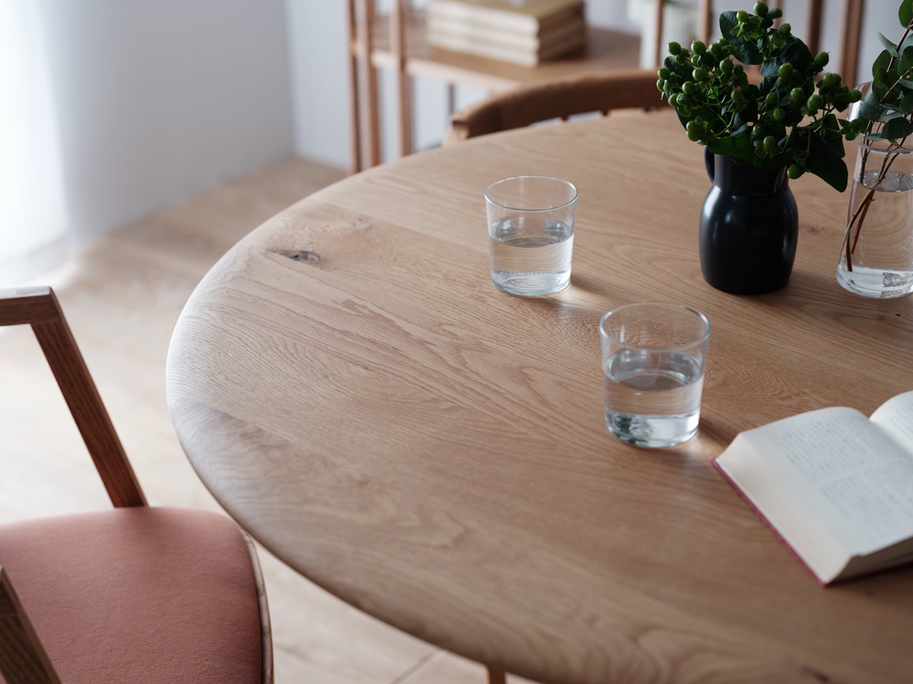 ASTA CIRCLE DINING TABLE(Ø98 / Ø112)