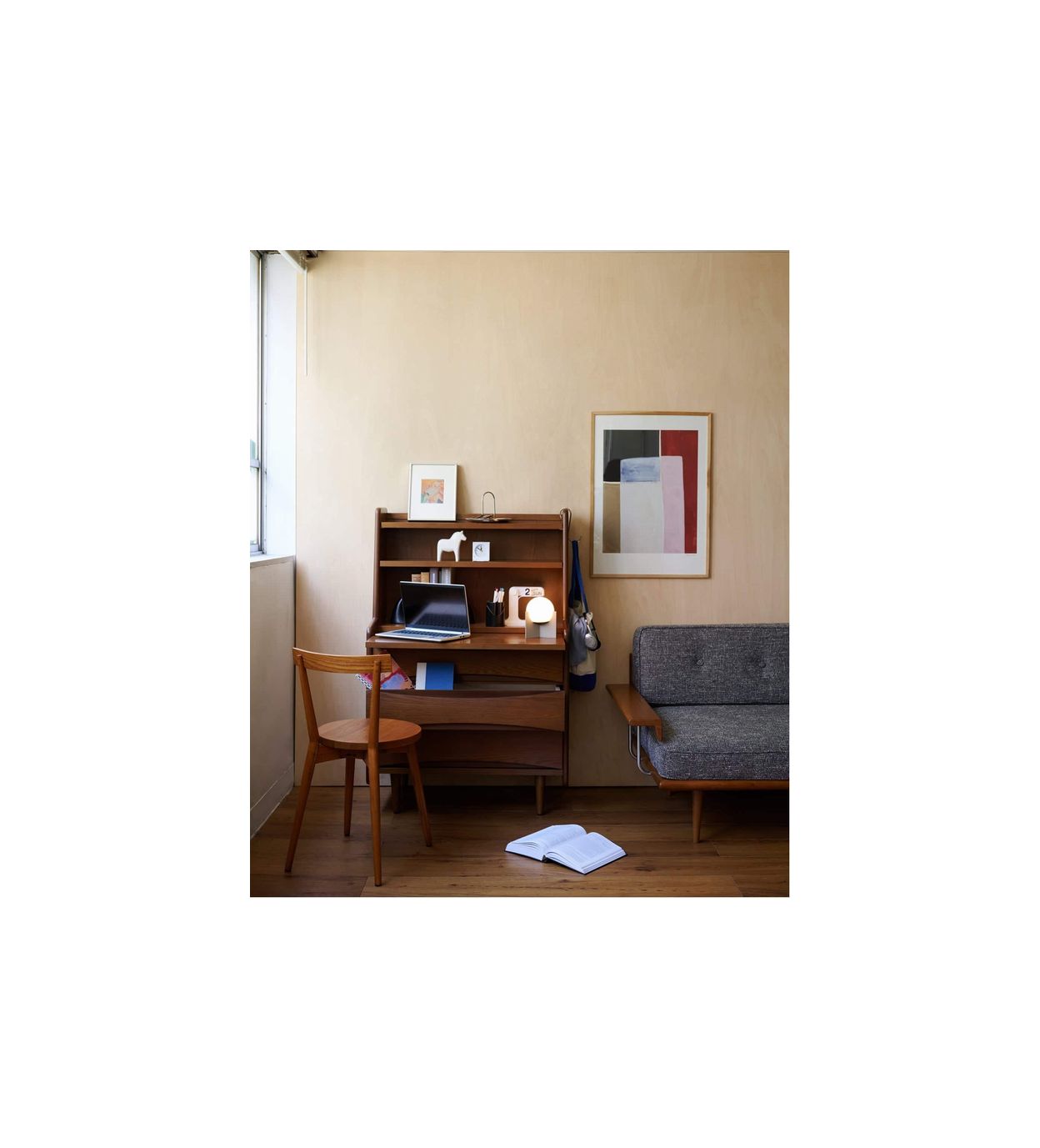 AROS WRITING BUREAU