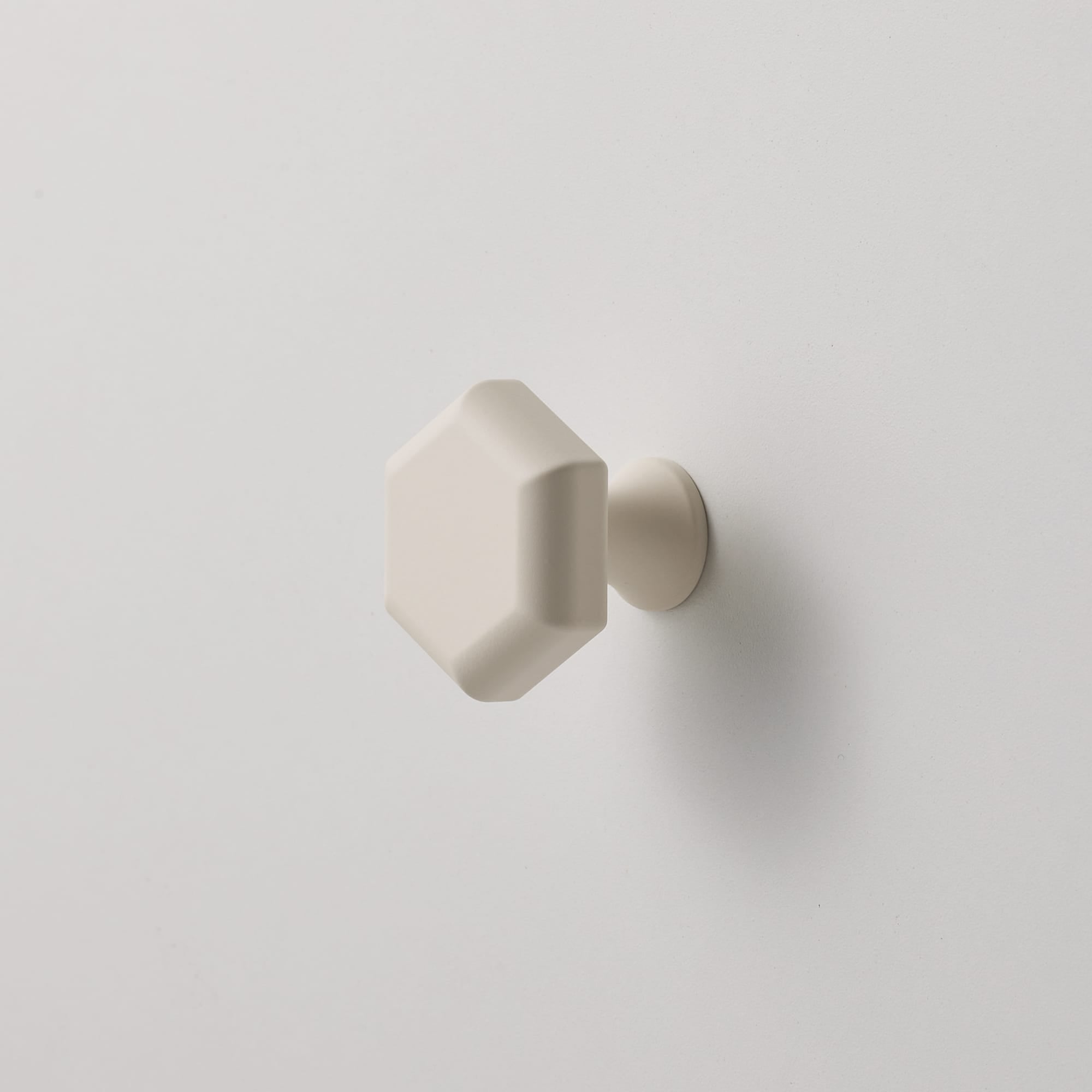 toolbox | Oh Young Min Knob Hexagonal
