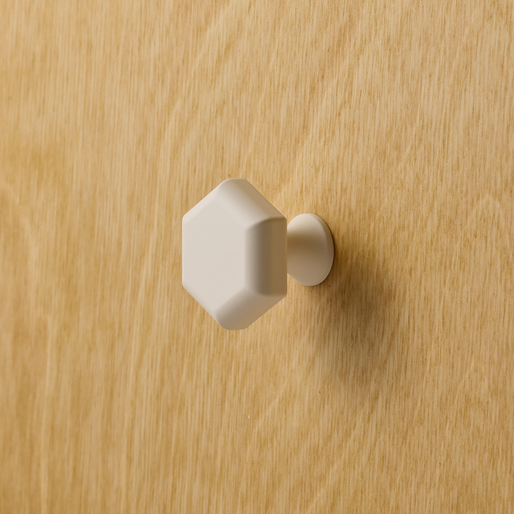 toolbox | Oh Young Min Knob Hexagonal