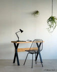 Cross Leg|Table High