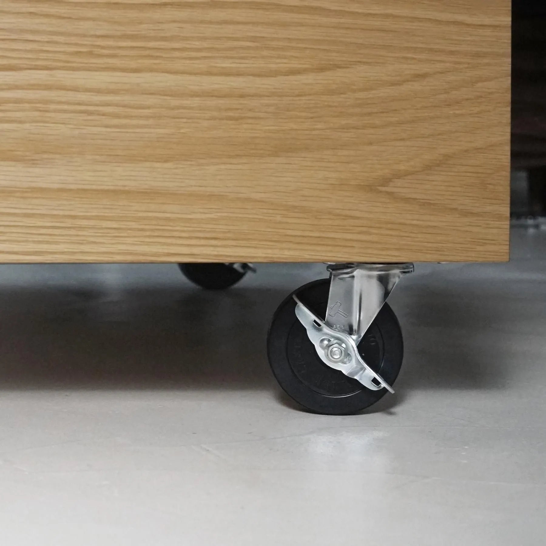 MAP COFFEE TABLE |GLASS TOP