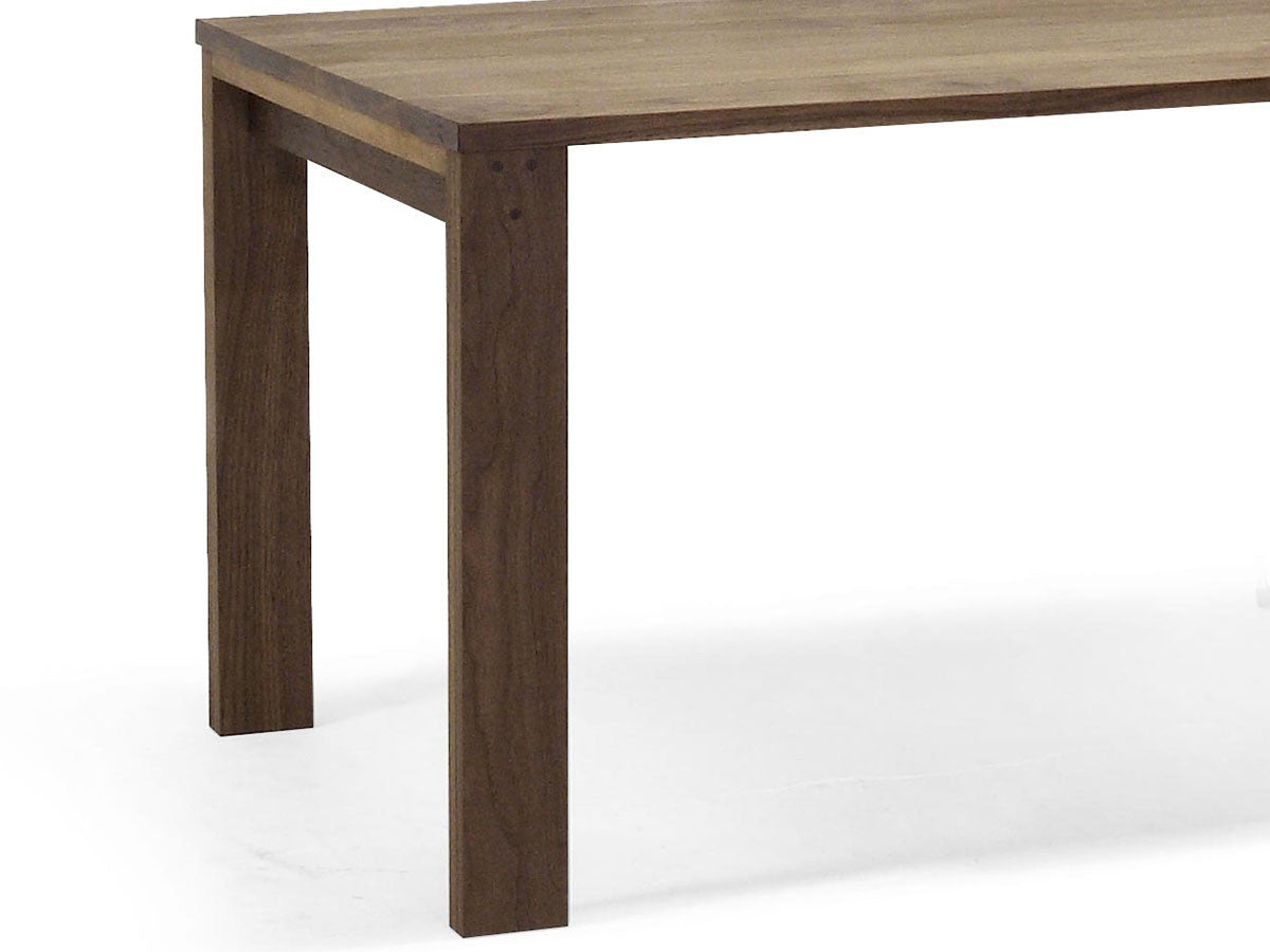 PLATO DINING TABLE