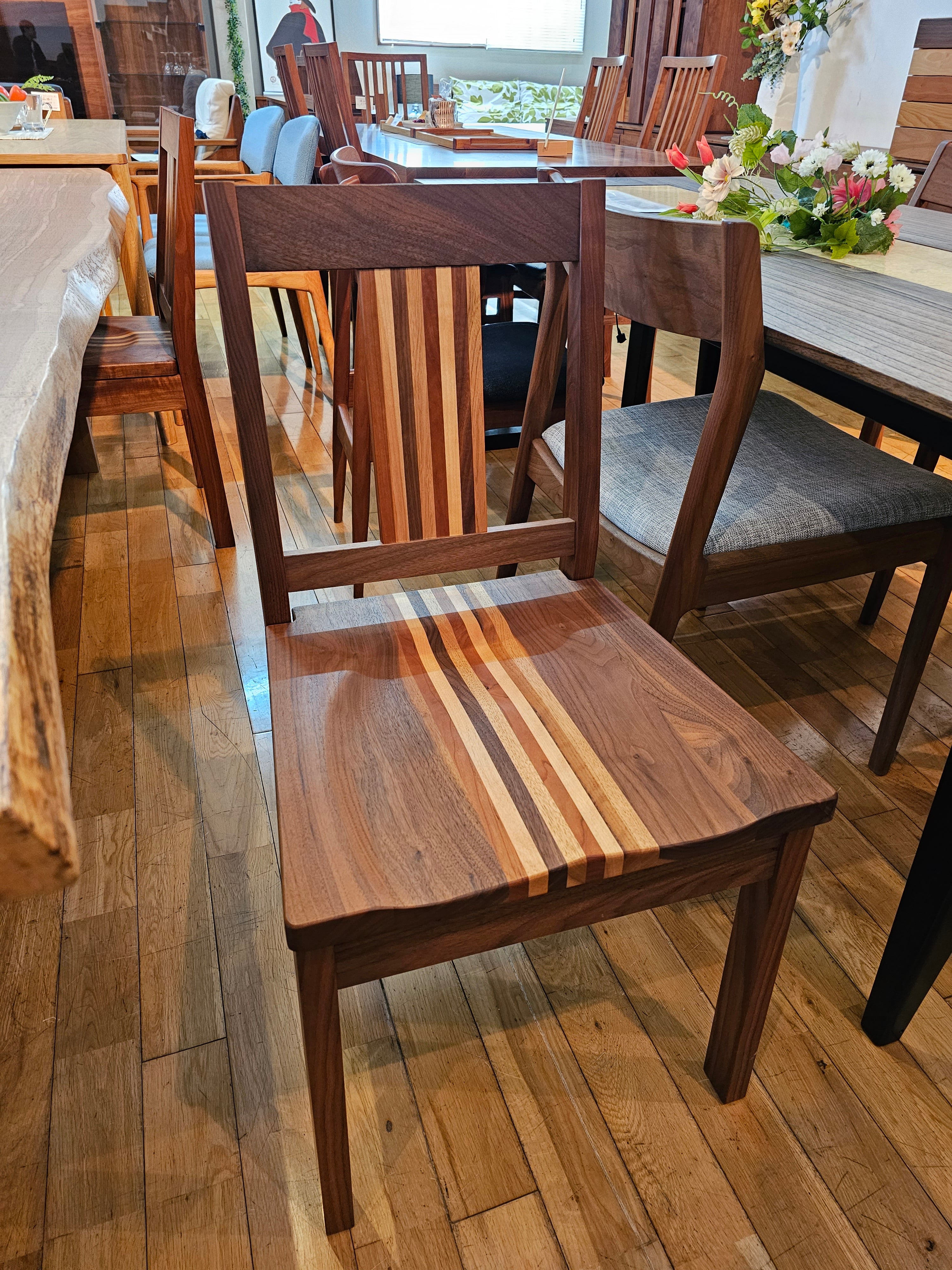 RAINBOW DINING CHAIR