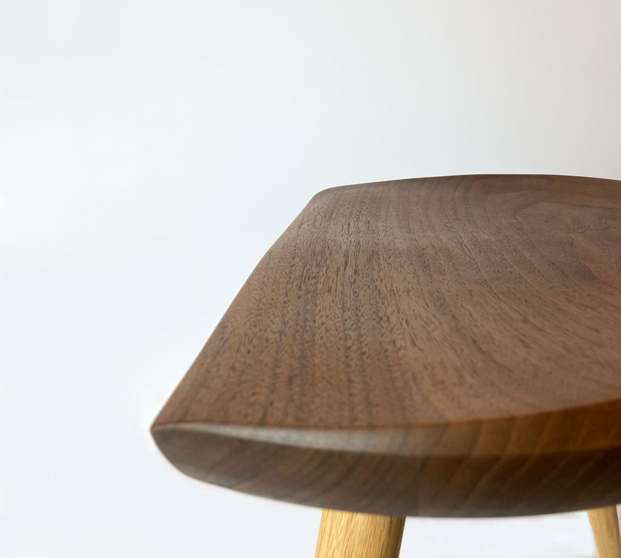 KIJIYA | Moon stool - Chestnut