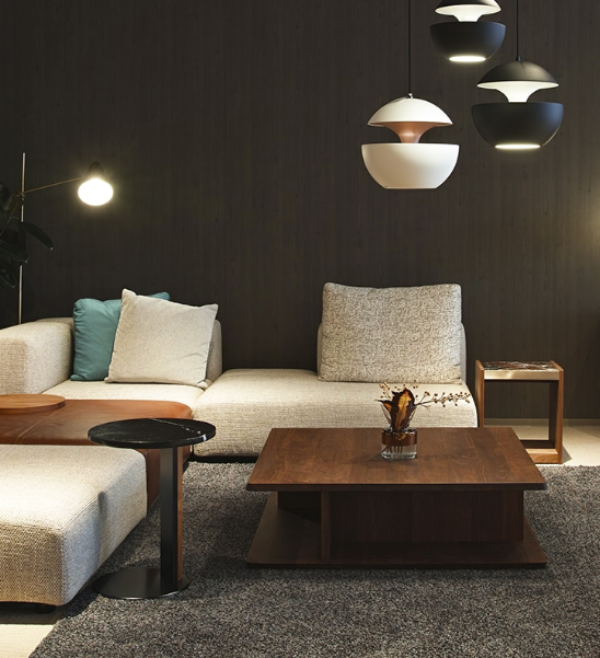 COMPOSIT LIVING TABLE