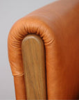 OAKS CLUB CHAIR (CRACK / SMOOTH)