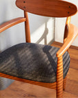 TRESTLES ARM CHAIR