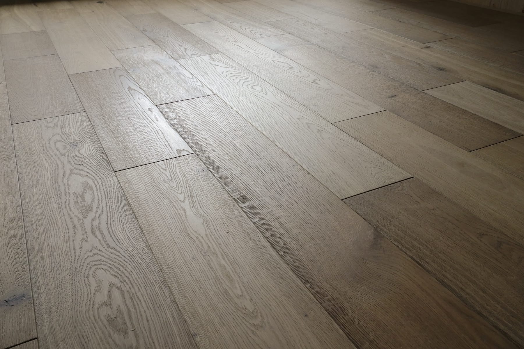 toolbox | Fumigated Oak Flooring - Oil Painted