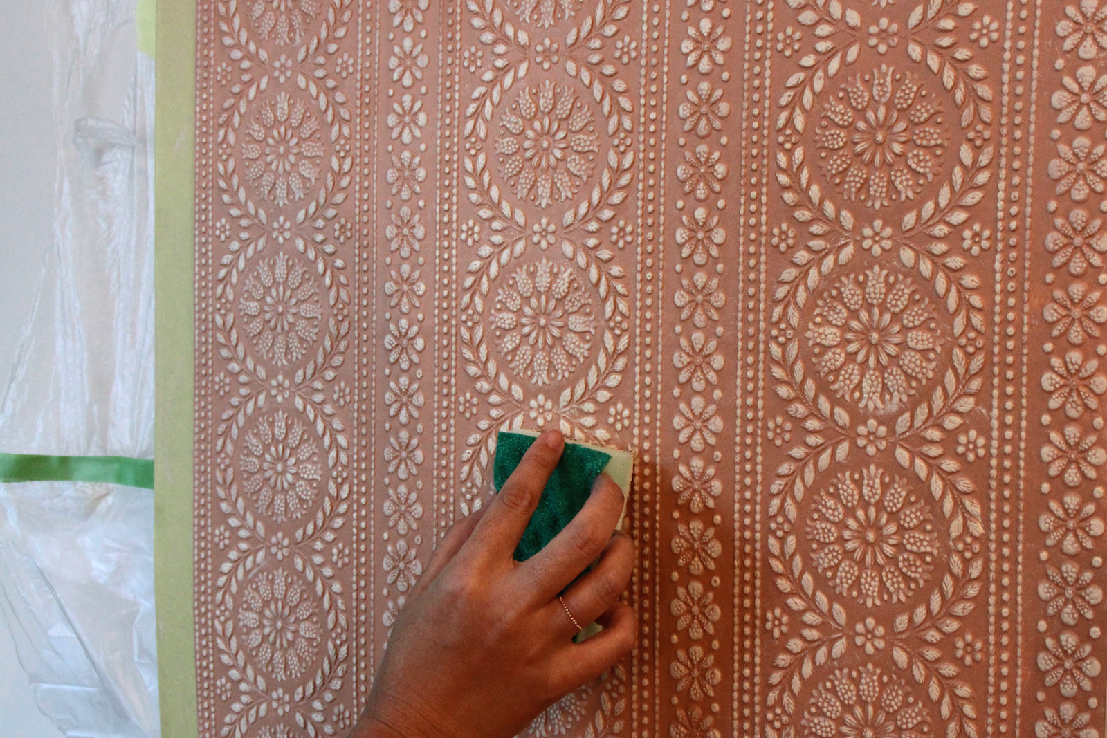 toolbox | Relief Canvas Wallpaper