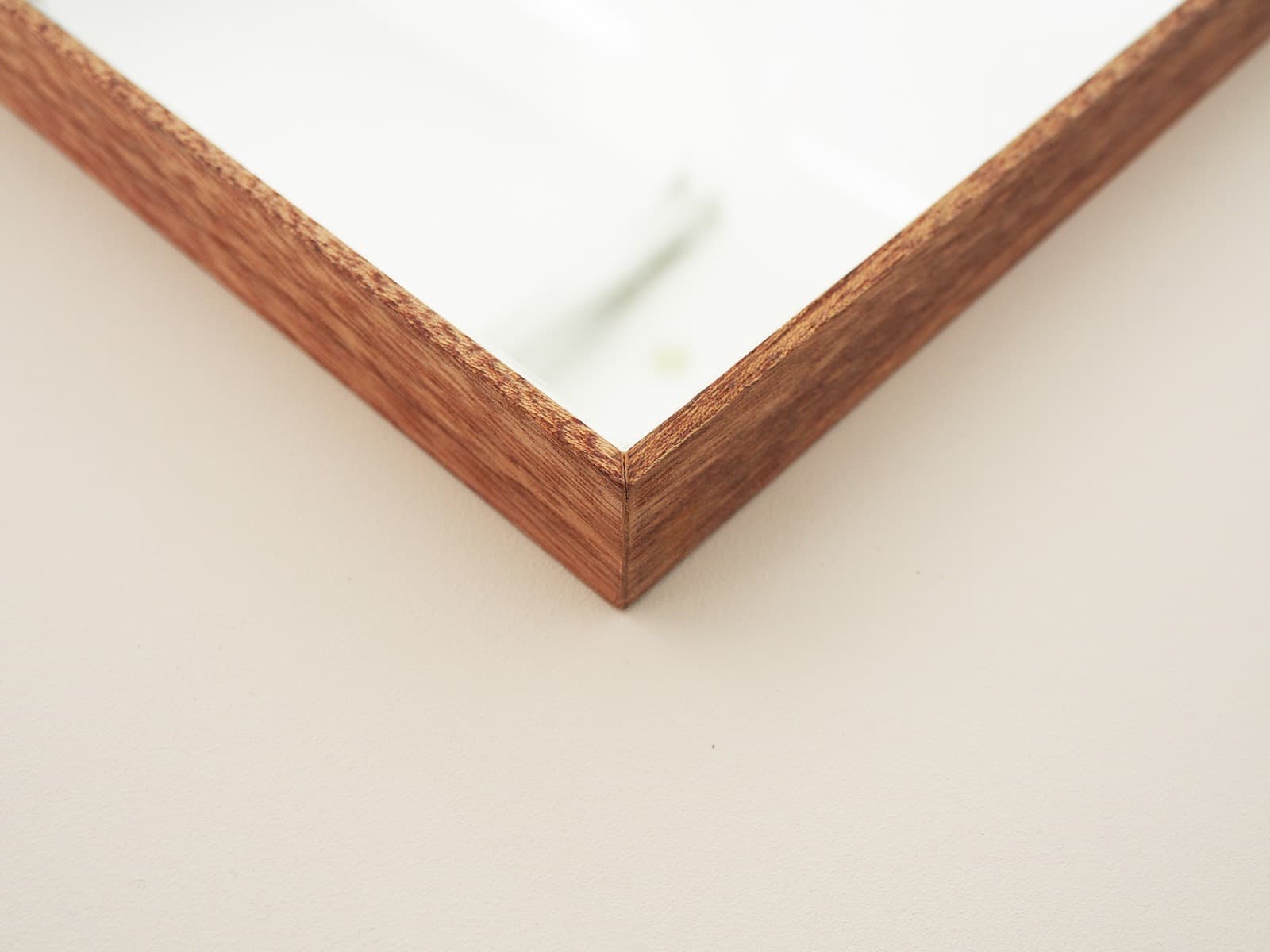 toolbox | Lauan Washbasin