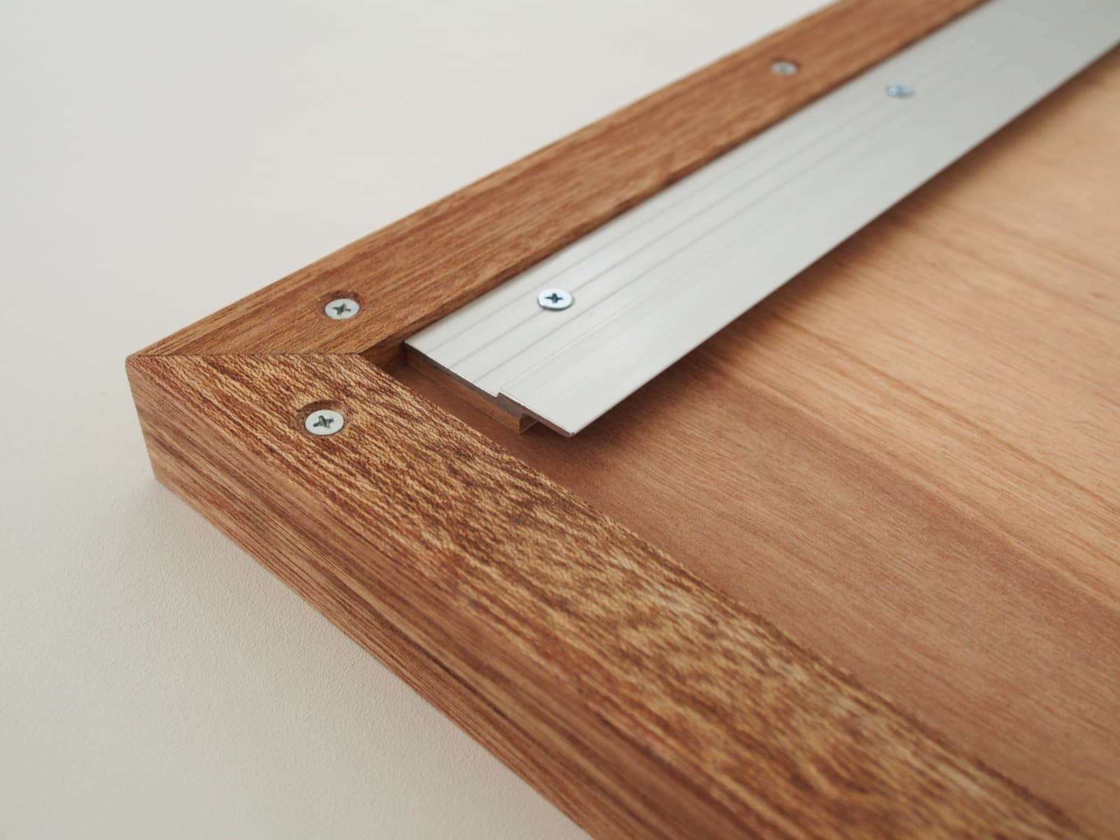 toolbox | Lauan Washbasin