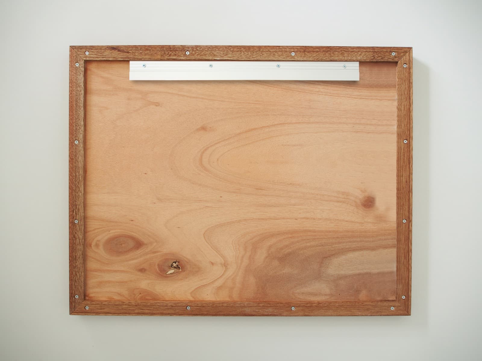 toolbox | Lauan Washbasin