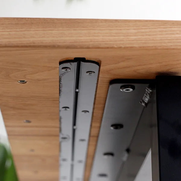 KNOT DINING TABLE W1500