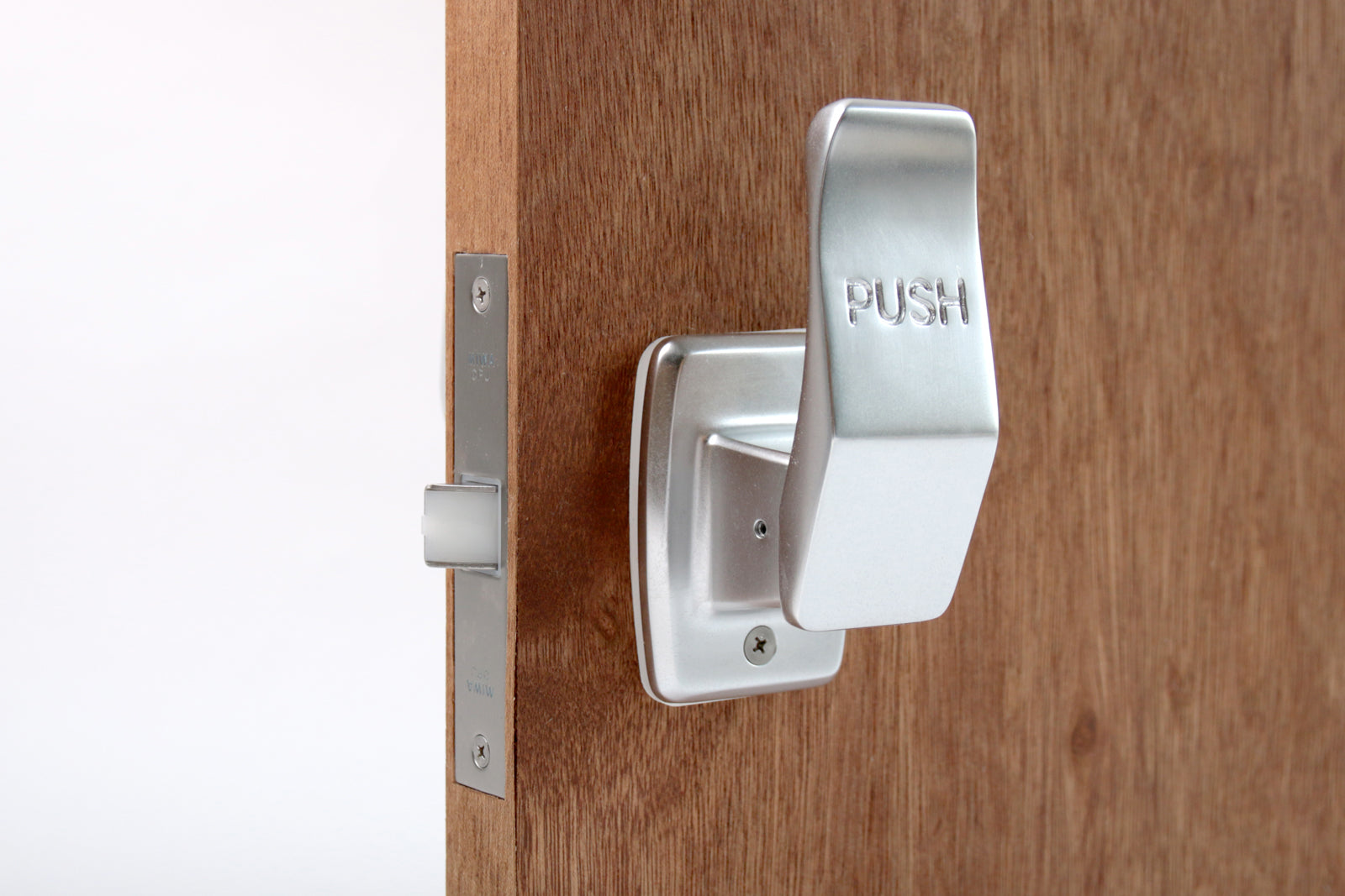 toolbox | One-Touch Door Handle