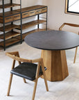 HAKKE TABLE