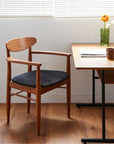 TRESTLES ARM CHAIR