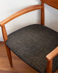 TRESTLES ARM CHAIR