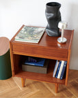 TRESTLES NIGHT STAND