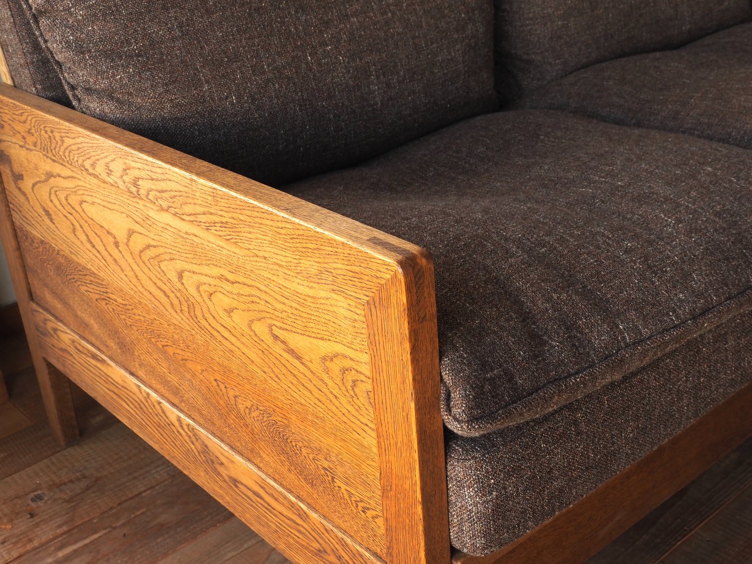 KAMACHI SOFA 3P ( FABRIC )