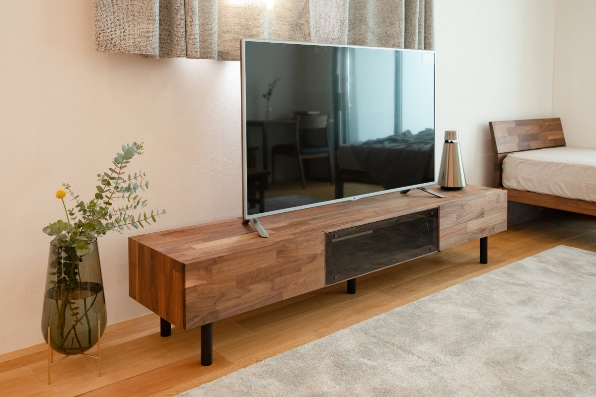 COMMON ROOTS | PICCHIO PSR1 TV BOARD