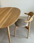 YU UC2-B DINING CHAIR