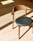 YU UC2-B DINING CHAIR