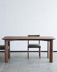BOARD TABLE ( WALNUT / WHITE ASH )
