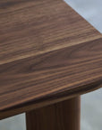 BOARD TABLE ( WALNUT / WHITE ASH )