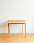 LISCIO DINING TABLE 84