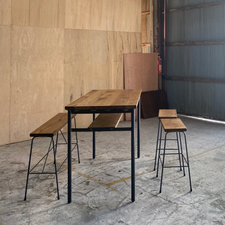 ATAT WORK TABLE ( WITH SHELF)