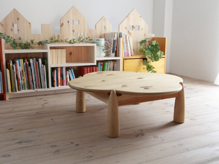 WF KIDS LOW TABLE 077
