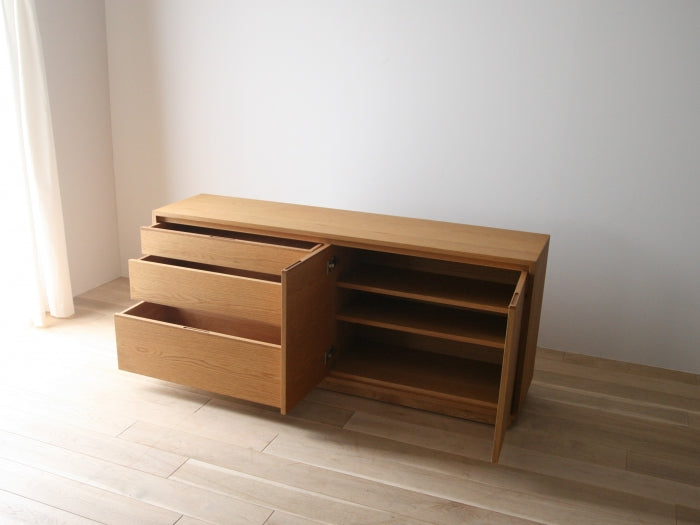 HARVARD CHEST & DOOR