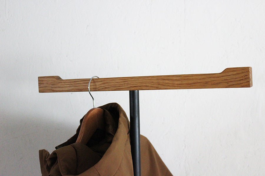 ROUGH HANGER LOW STAND