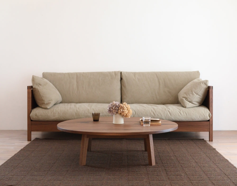 CORNICE CIRCLE TABLE