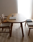 CORNICE OVAL DINING TABLE