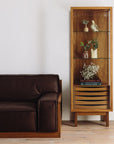 CORNICE CURIO CASE 053