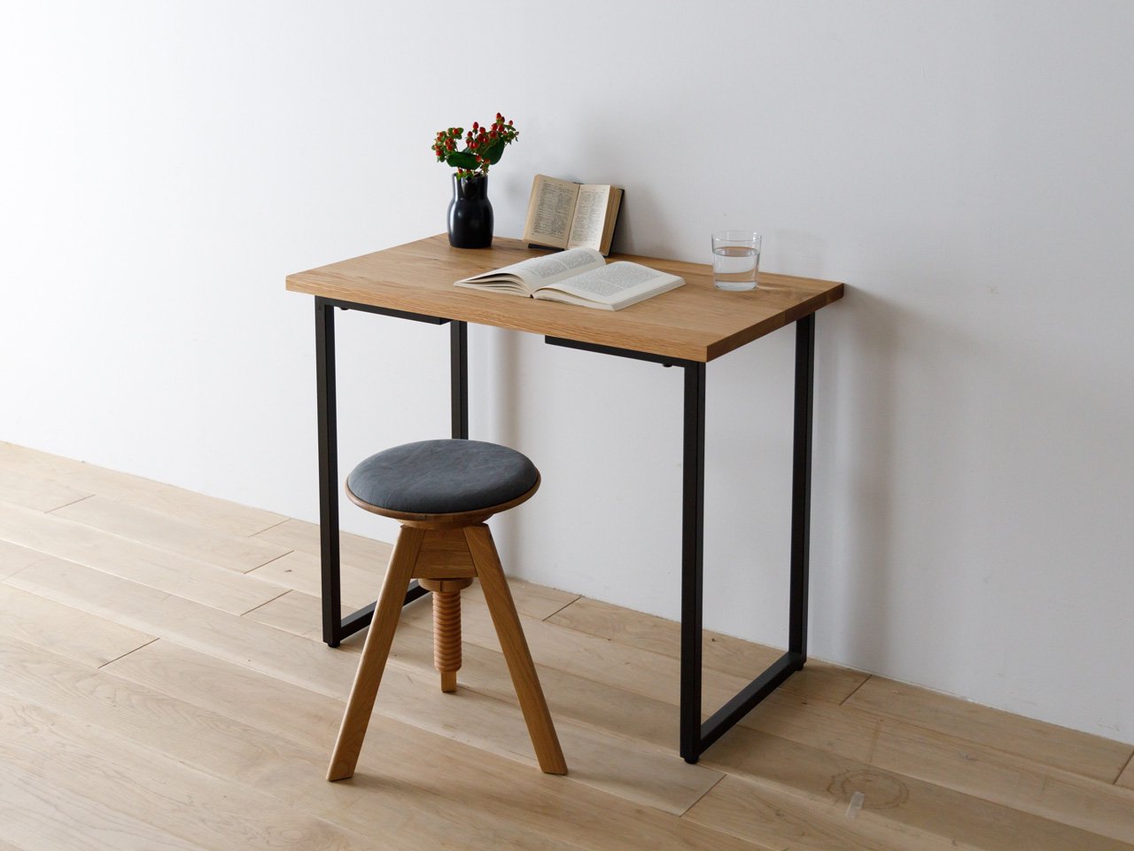 FREX SYSTEM DESK D700