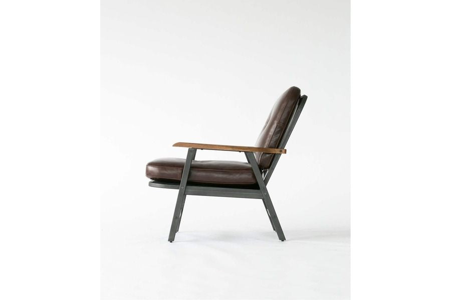 GRANDVIEW LOUNGE CHAIR