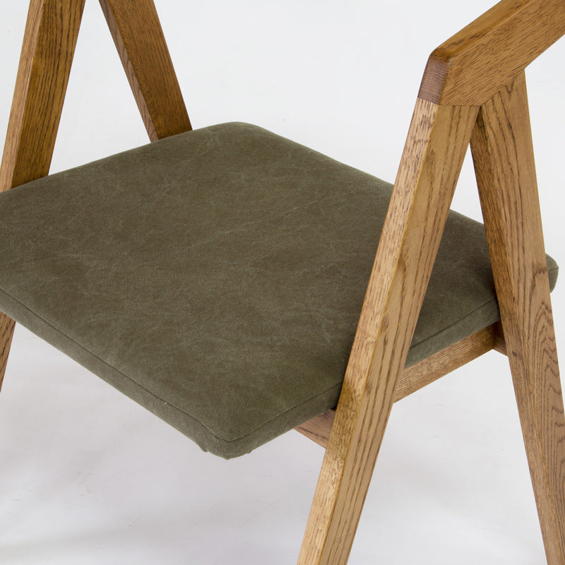 BOOKER.T CHAIR ( OAK / WALNUT )
